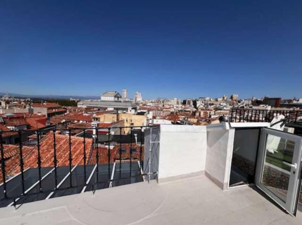 Apartamentos El Tiempo Madrid Eksteriør bilde